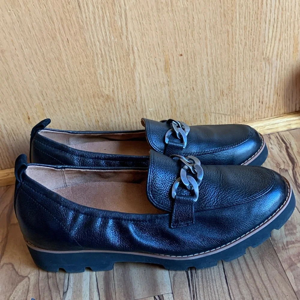 Vionic Cynthia black leather comfort chunky loafers arch support size 8-1/2 EUC